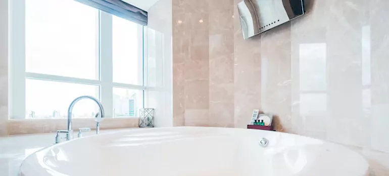 Bathroom Window Coverings in Naples, FL