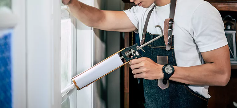 Window Caulking Contractor in Naples, FL